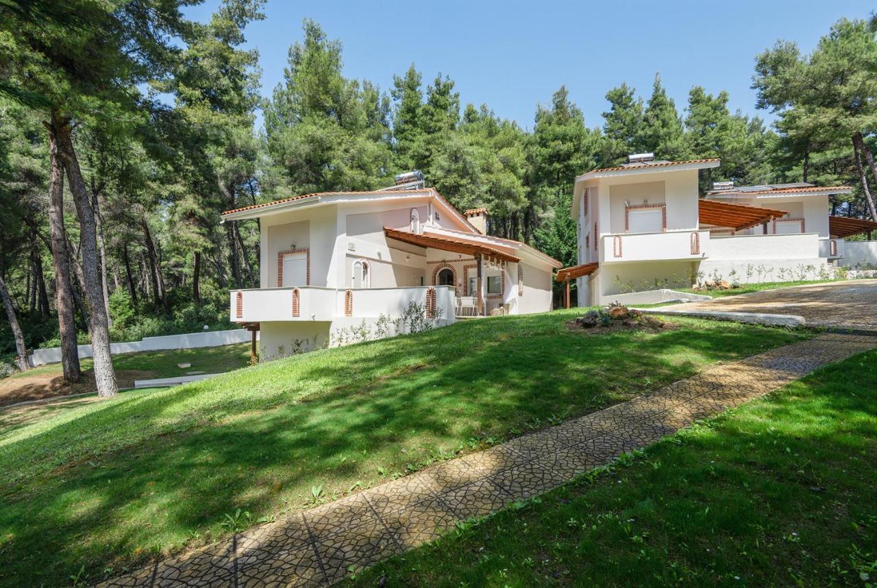 Ekatis Houses In Sani By Halkidiki Villas Eksteriør billede